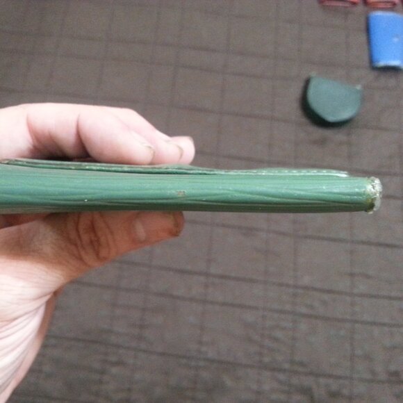 Vintage LV Louis Vuitton Epi Leather Green Key Holder Case Unisex Women's Men's - Picture 8 of 16